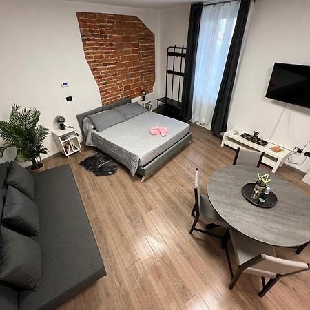 Regis B&B Appartamenti Centro Storico Chivasso Zewnętrze zdjęcie