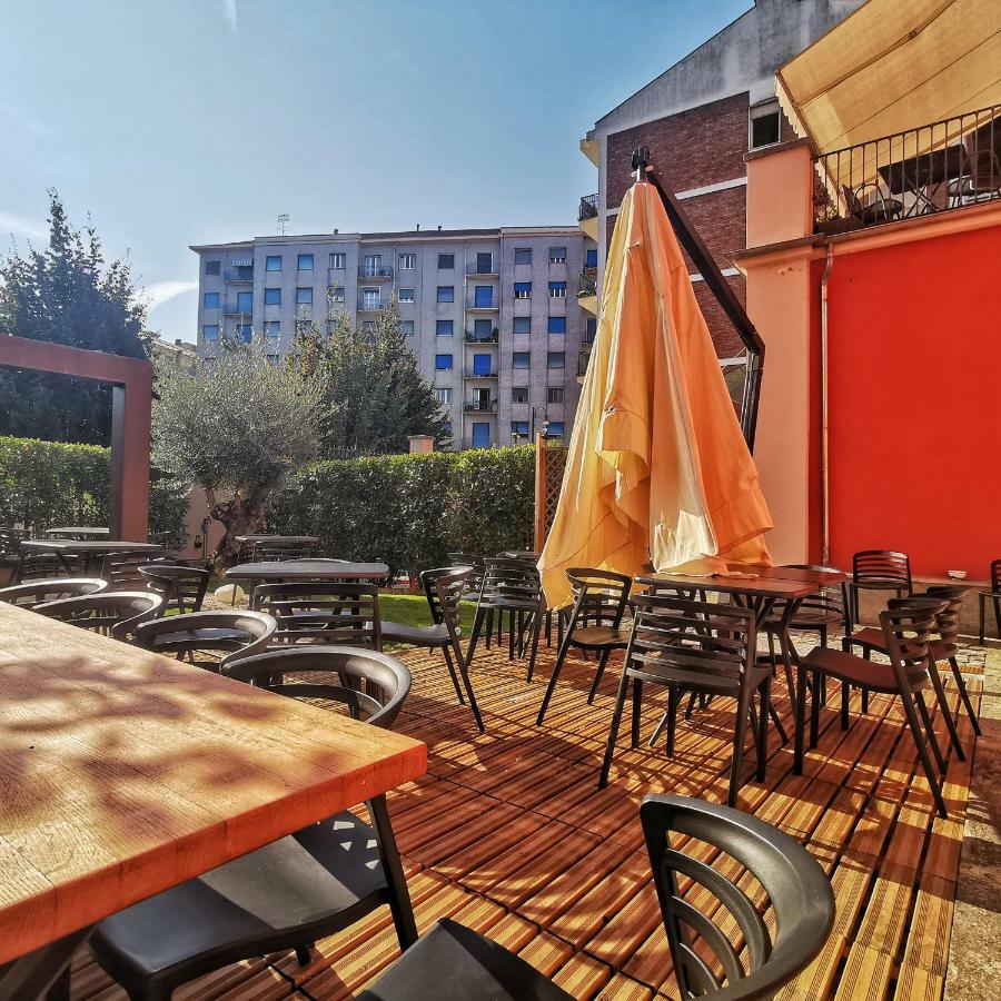 Regis B&B Appartamenti Centro Storico Chivasso Zewnętrze zdjęcie